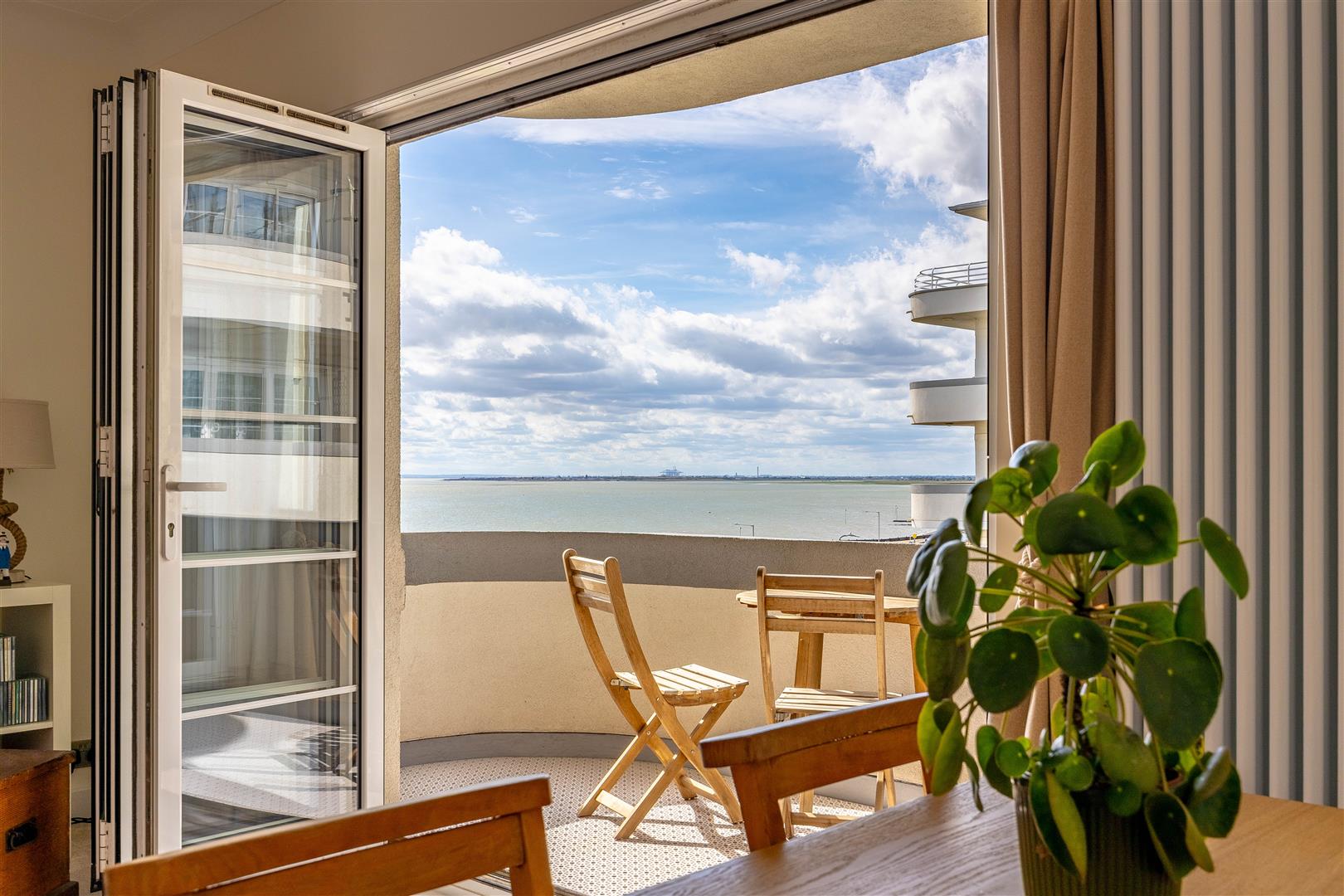 Lounge View